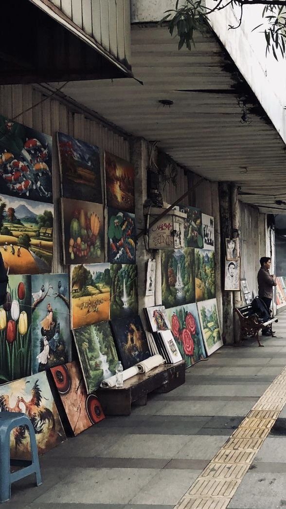 180588fe4cd410e99ea52b924c00a51e Cihampelas Vibes – Bandung