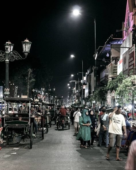 Moonlight Tales (Full Moon Edition) – Bandung/Yogyakarta